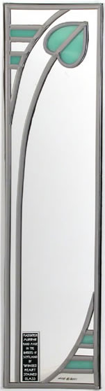 single bud - pale green